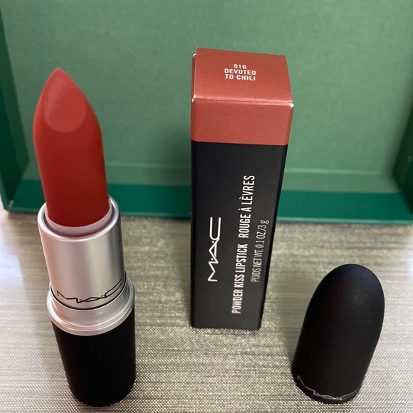 BRAND NEW MAC POWDER KISS LIPSTICK Devoted to Chili 916 ❤️❤️❤️ - Picture 3 of 7